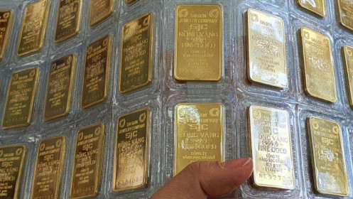 Dự báo giá vàng: "Giải mã" giá vàng trong nước cao hơn thế giới hơn 12 triệu đồng/lượng