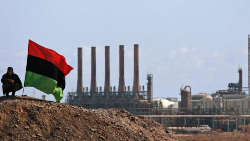 Hỗn loạn chính trị ở Libya lại đe dọa sản xuất dầu