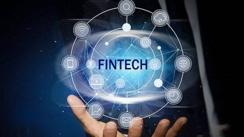 Nghề mới trong lĩnh vực fintech: tech chuyển sang làm finance sẽ có lợi thế hay ngược lại?