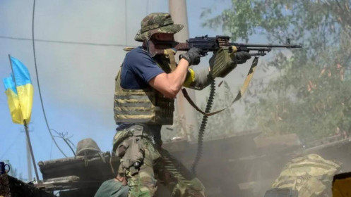 Truyền thông Nga: Quân đội Ukraine tấn công Cộng hòa Lugansk tự xưng (LPR)