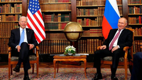 Bloomberg: Tổng thống Mỹ và Tổng thống Nga chấp thuận gặp thượng đỉnh