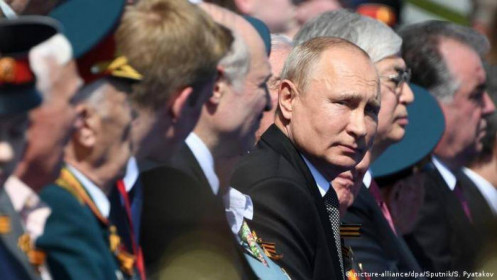 Đã đến lúc cần phá trò “diều hâu-bồ câu” của Vladimir Putin  ​