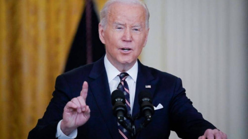 “Quân bài” Biden "thả lỏng" trong ván cược trừng phạt Nga