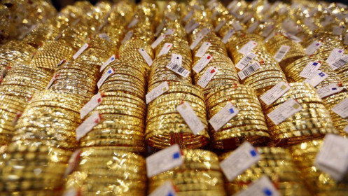 Giá vàng hôm nay ngày 26/2/2022: Vàng trong nước quay đầu giảm mạnh từ mức đỉnh