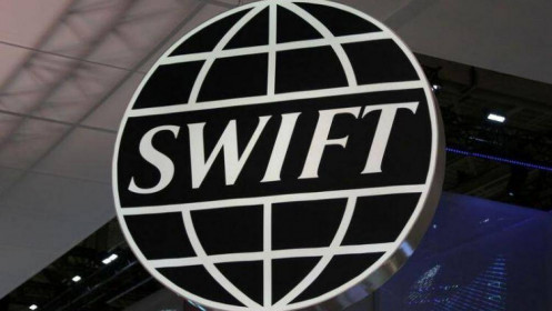 Phương Tây coi loại Nga khỏi SWIFT là 'phương án cuối cùng'