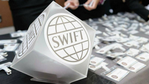 SWIFT sẵn sàng tuân thủ biện pháp hạn chế của phương Tây với các ngân hàng Nga