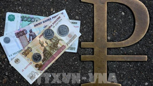 Khối lượng giao dịch giữa đồng ruble và tiền điện tử tether tăng đột biến