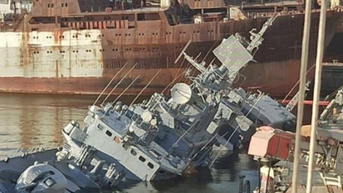 Soái hạm Ukraine chìm tại cảng, nghi bị thủy thủ đánh đắm