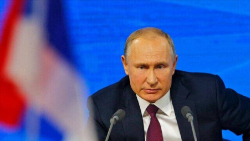 Tổng thống Putin tuyên bố 'nóng': Ukraine bắt dân thường làm 'lá chắn sống'