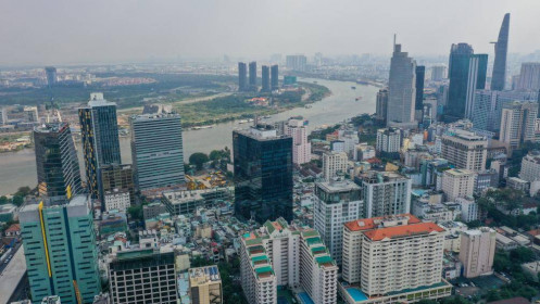 Đánh thuế bất động sản - người hối thúc kẻ giằng co