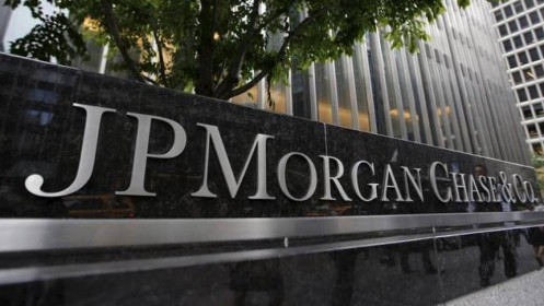 JPMorgan thăm dò ý kiến các nhà đầu tư về khả năng loại nợ Nga khỏi các chỉ số