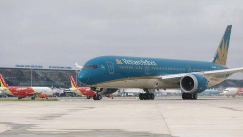 Vietnam Airlines kiến nghị tăng giá trần vé máy bay