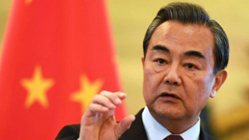 Ông Vương Nghị: ‘Trung Quốc không muốn bị ảnh hưởng bởi lệnh trừng phạt Nga’