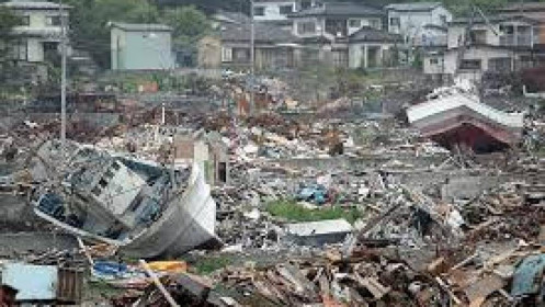 Nhật Bản cảnh báo sóng thần sau động đất 7,3 độ