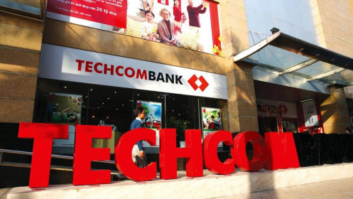 Techcombank (TCB): Người nhà PTGĐ thường trực muốn bán 150 nghìn cp