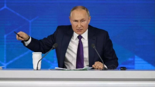 Tổng thống Putin cảnh báo sẽ trừng phạt những kẻ phản bội khỏi nước Nga