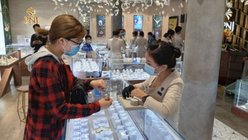Giá vàng sẽ leo lên 84 triệu đồng?