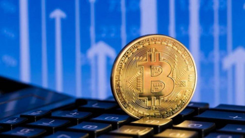Bitcoin tăng mạnh, tiến sát mốc 45.000 USD