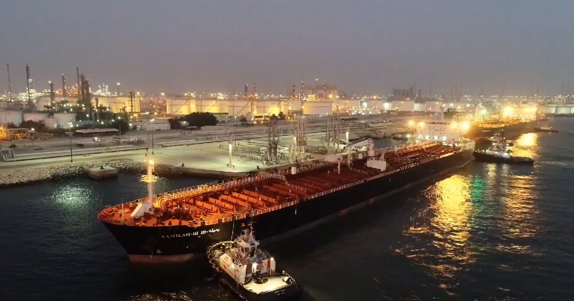 Châu Âu mua dầu thô của Abu Dhabi để hỗ trợ thiếu hụt từ Nga