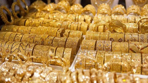 Giá vàng hôm nay 2/4: Giá vàng trong nước lập 3 kỷ lục, lạm phát khó cưỡng sau đòn đáp trả chưa từng có từ Nga, nên mua hay bán vàng?