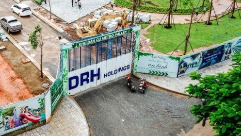 Chủ tịch cùng thành viên HĐQT DRH Holdings muốn mua vào lượng lớn cổ phiếu DRH