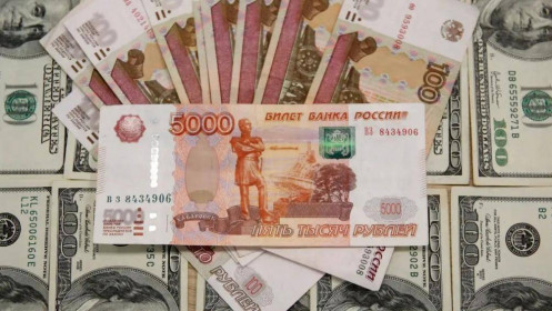 Nga bị cảnh báo vì trả nợ bằng ruble