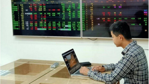 28/04: Đọc gì trước giờ giao dịch chứng khoán?