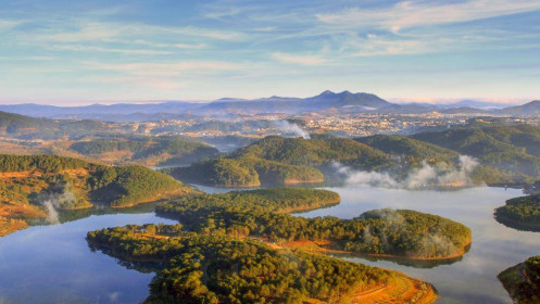 Lâm Đồng: Tạm dừng tiếp nhận hồ sơ đề nghị thuê rừng để kinh doanh du lịch