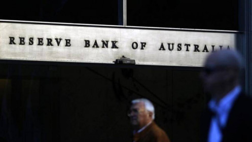 Australia lần đầu tăng lãi suất sau 12 năm