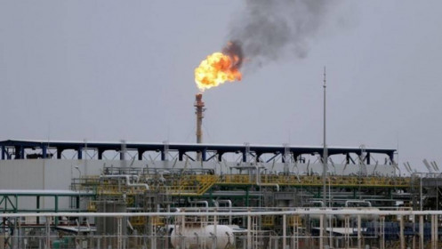 Cấm dầu Nga, châu Âu khó trông đợi vào Trung Đông
