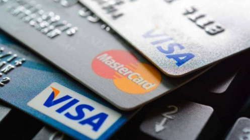 Thành 'con nợ' của ngân hàng khi bị mạo danh mở thẻ tín dụng