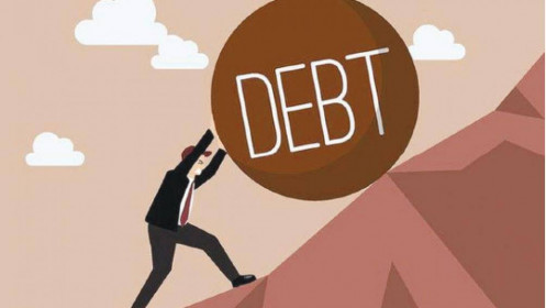 Sự kết hợp thảm hoạ: Tiết kiệm suy giảm & rủi ro nợ xấu tăng cao