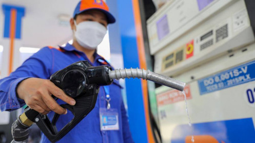 HSBC bất ngờ dự báo lạm phát Việt Nam giảm nhẹ xuống 3,5% bất chấp diễn biến giá xăng dầu khó lường