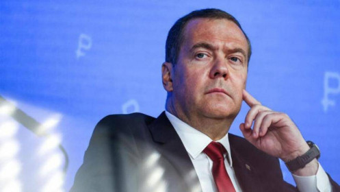 Ông Medvedev đưa ra phát biểu gây sốc về tương lai của Ukraine