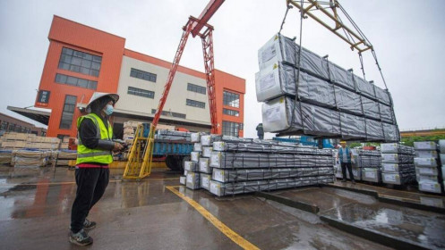Logistics Trung Quốc tăng trưởng ổn định nửa đầu năm 2022