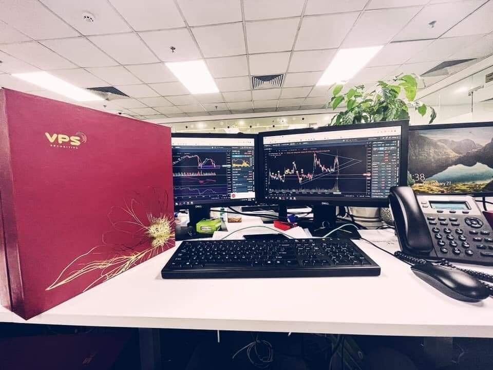 📢 CÔNG TY CHỨNG KHOÁN VPS TUYỂN DỤNG:CỘNG TÁC VIÊN - TƯ VẤN ĐẦU TƯ VÀ PHÁT TRIỂN VĂN PHÒNG TOÀN QUỐC  ...