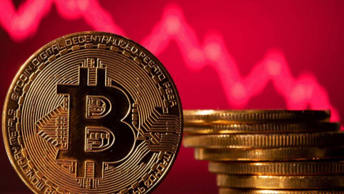 Bitcoin ghi nhận mức giảm mạnh nhất trong hơn một thập kỷ
