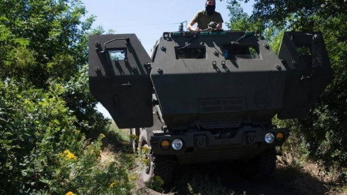 Pháo phản lực Mỹ thắp hy vọng cho quân đội Ukraine