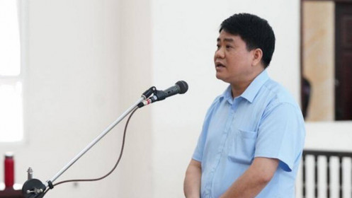 Nguyên chủ tịch Hà Nội Nguyễn Đức Chung tiếp tục hầu toà