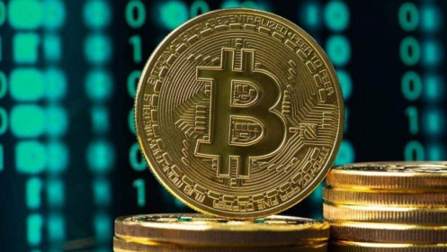 Giá Bitcoin lên sát 23.000 USD