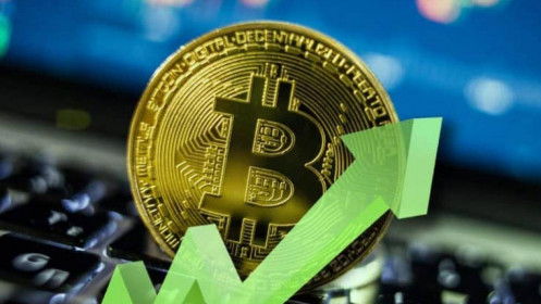 Tiền điện tử Bitcoin đột phá trên mốc 23.000 USD