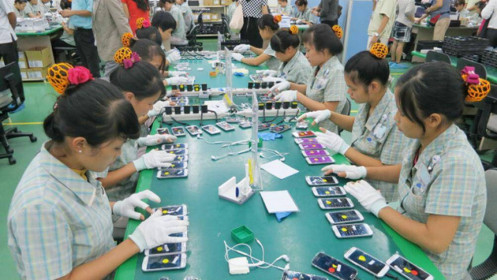 Việt Nam thu gần 57 tỷ USD từ xuất khẩu điện thoại, máy tính