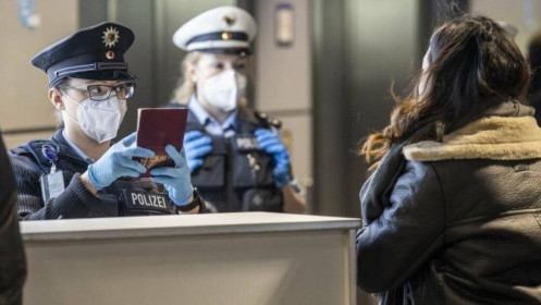 Đức nêu lý do ngừng cấp visa vào hộ chiếu Việt Nam mẫu mới