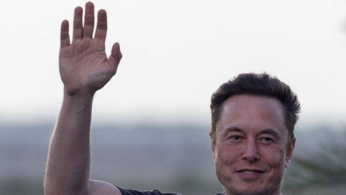Elon Musk: 'Thế giới vẫn cần dầu mỏ và khí đốt'