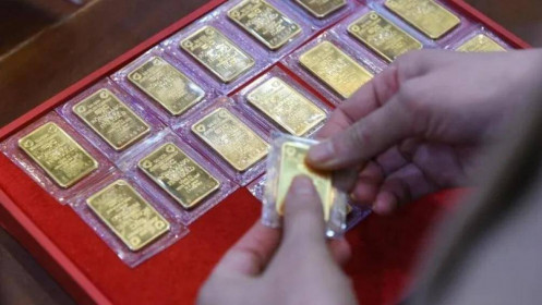 Giá vàng hôm nay ngày 30/8/2022: Vàng trong nước quay đầu tăng, ngược chiều với thị trường thế giới