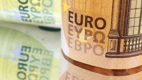 Tăng lãi suất cơ bản khó có thể giải cứu đồng euro