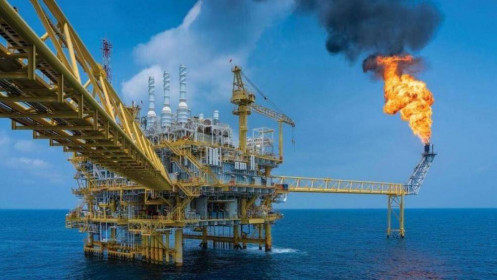 “Đánh cược” với cổ phiếu dầu khí?