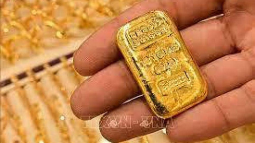 Giá vàng miếng về dưới 64,5 triệu đồng một lượng
