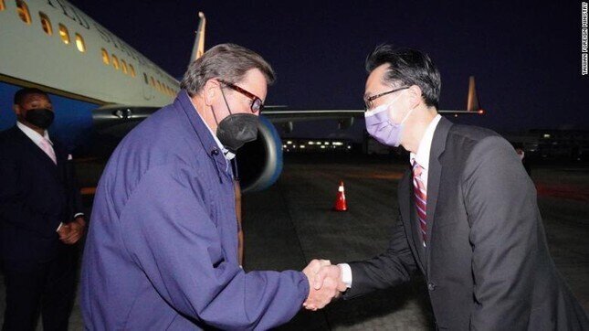 Thêm đoàn nghị sĩ Mỹ thăm Đài Loan (Trung Quốc): Lo ngại khủng hoảng quân sự ở eo biển