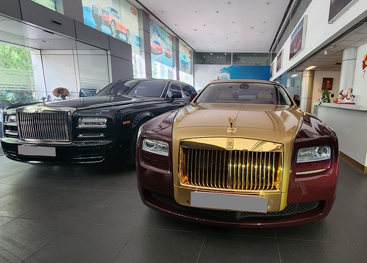 Sau phiên đấu giá "trừ nợ", Rolls-Royce Ghost mạ vàng của cựu chủ tịch FLC đã lộ diện
